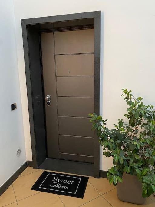 Casa Vacanza Lareggia Con Garage San Prisco Ngoại thất bức ảnh